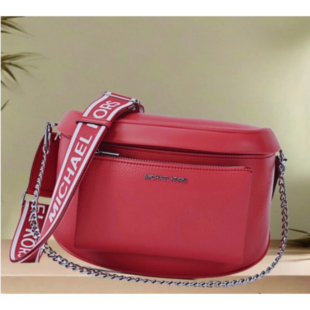 NWT-Michael Kors Maisie Large Pebbled Leather 2-in-1 Sling Pack in Hibiscus.